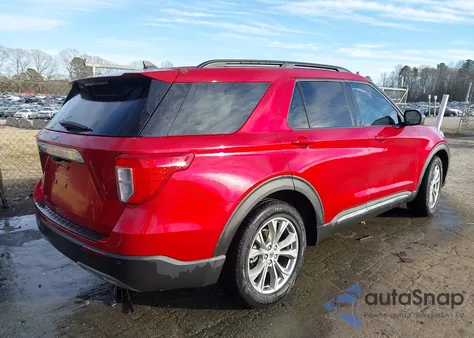 2022 Ford Explorer Xlt z USA, uszkodzony, nr VIN 1FMSK7DH8NGC30892